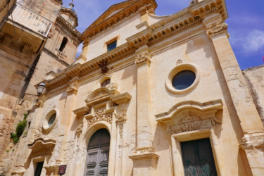 Facciata della Chiesa Facciata della Chiesa